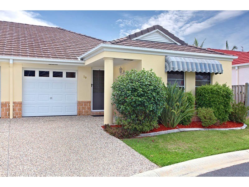 19/45 Swanton Drive, Mudgeeraba QLD 4213