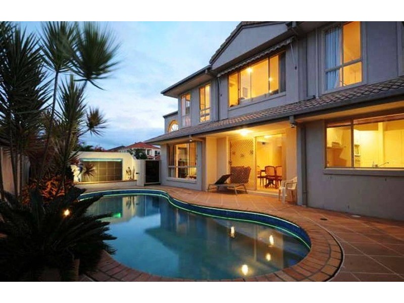 32 Vanderbilt Court, Varsity Lakes QLD 4227