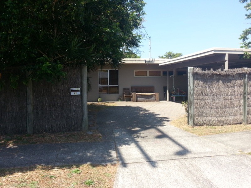 87 Tahiti Avenue, Palm Beach QLD 4221