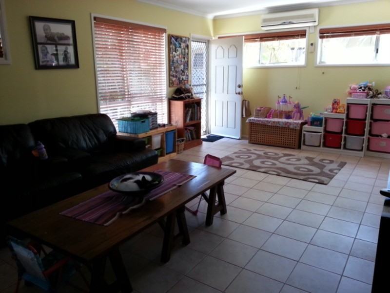 87 Tahiti Avenue, Palm Beach QLD 4221