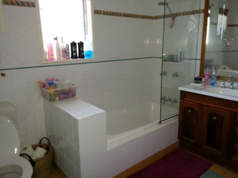 87 Tahiti Avenue, Palm Beach QLD 4221