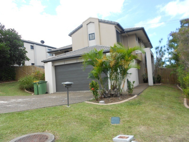 2/8 Faculty Court, Mudgeeraba QLD 4213