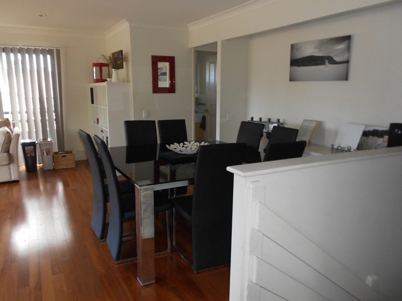 2/8 Faculty Court, Mudgeeraba QLD 4213