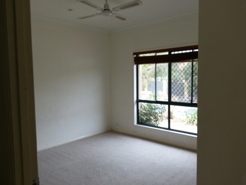 2 Cordata Court, Robina QLD 4226
