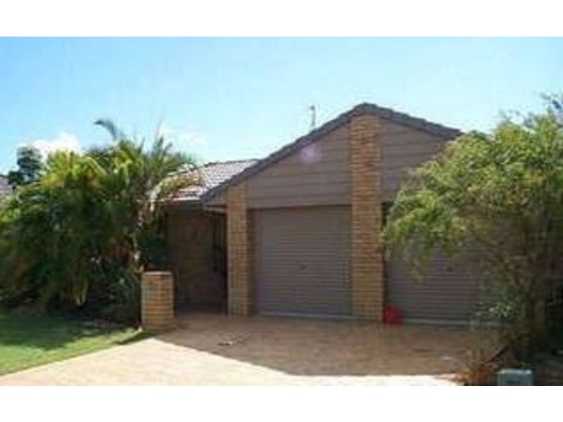 21 Parkside Circuit, Robina QLD 4226