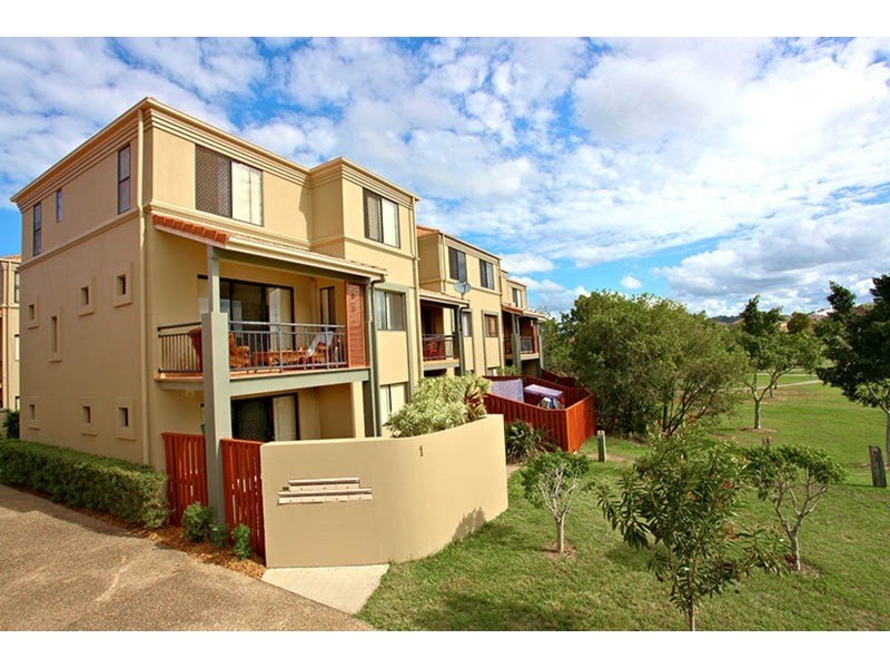 3/1 Alexandrina Drive, Varsity Lakes QLD 4227