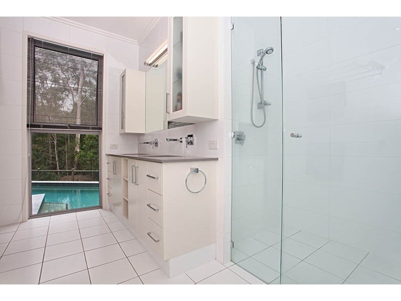 20 York Creek Crescent, Reedy Creek QLD 4227