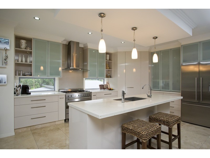 18 York Creek Crescent, Reedy Creek QLD 4227