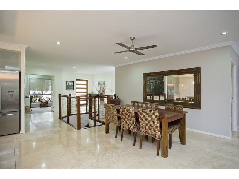 18 York Creek Crescent, Reedy Creek QLD 4227