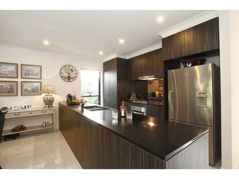 180 North Hill Drive, Robina QLD 4226