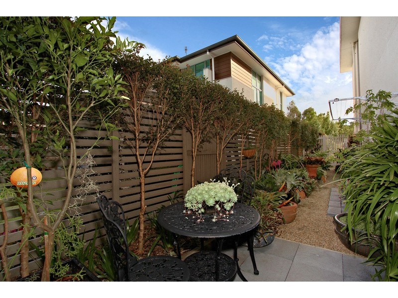 180 North Hill Drive, Robina QLD 4226