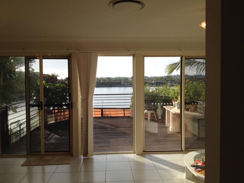 16 Seafoam Close, Varsity Lakes QLD 4227