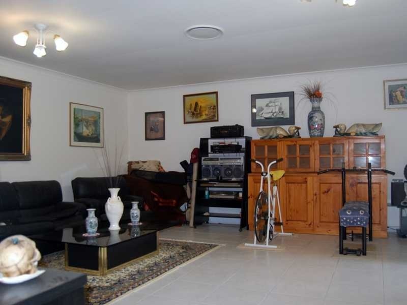 16 Seafoam Close, Varsity Lakes QLD 4227