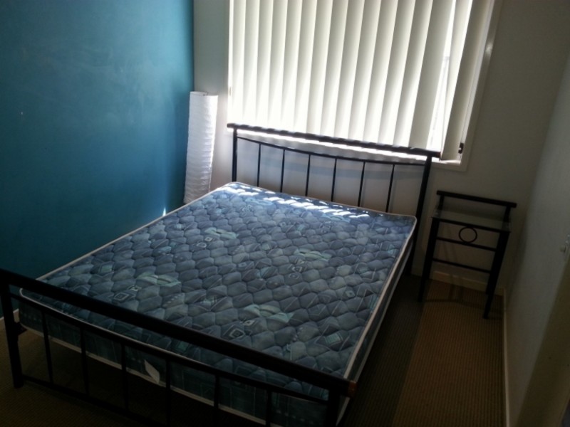 4A/20 Tourangeau Crescent, Varsity Lakes QLD 4227