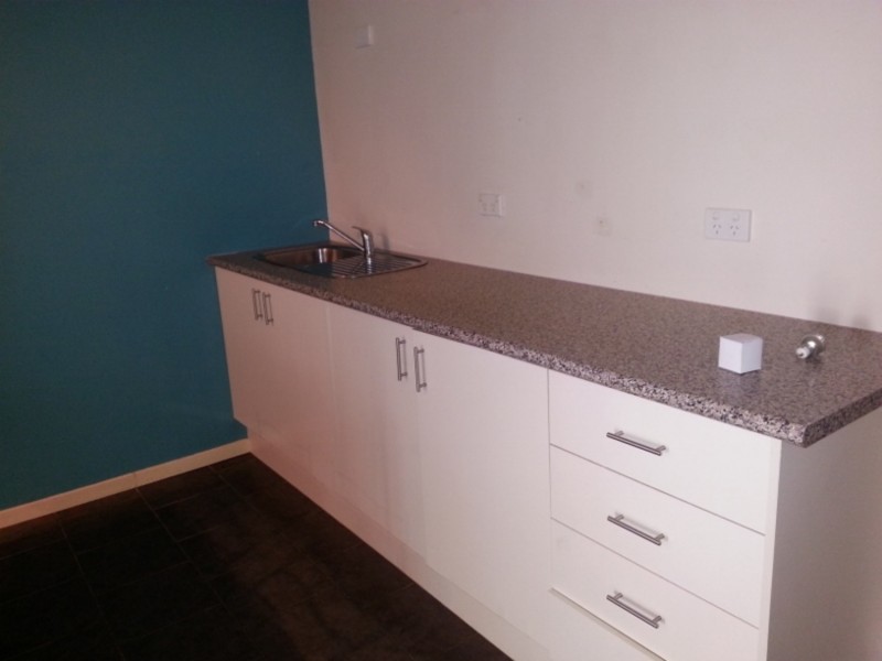 4A/20 Tourangeau Crescent, Varsity Lakes QLD 4227