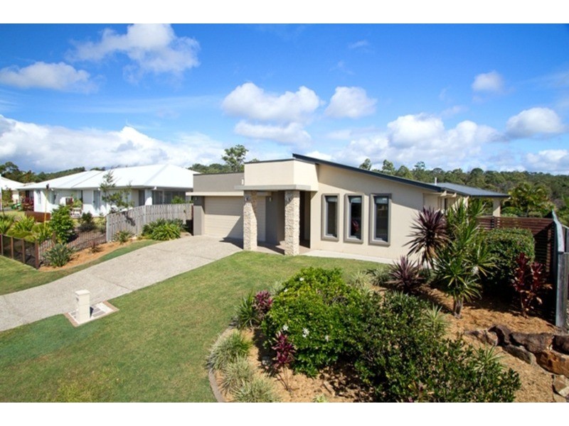 4 Grampian Court, Reedy Creek QLD 4227
