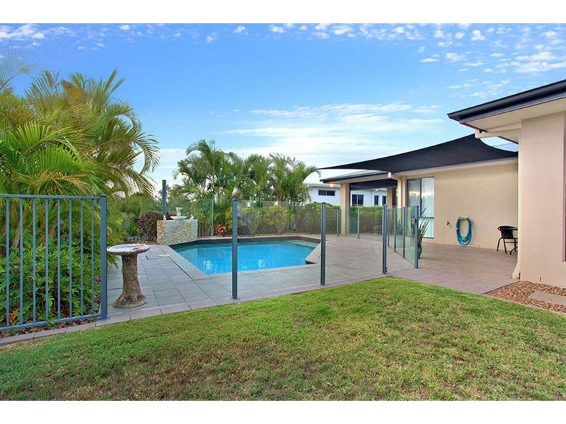4 Grampian Court, Reedy Creek QLD 4227