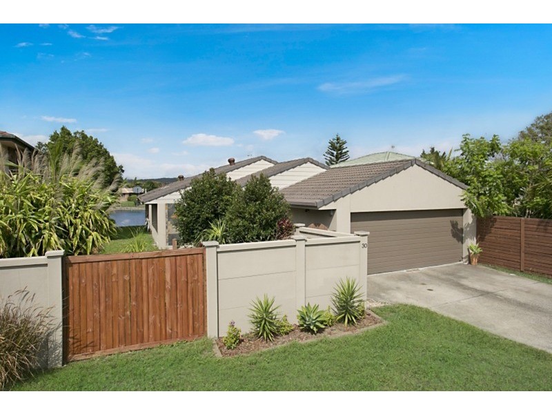 30 Seafoam Close, Varsity Lakes QLD 4227