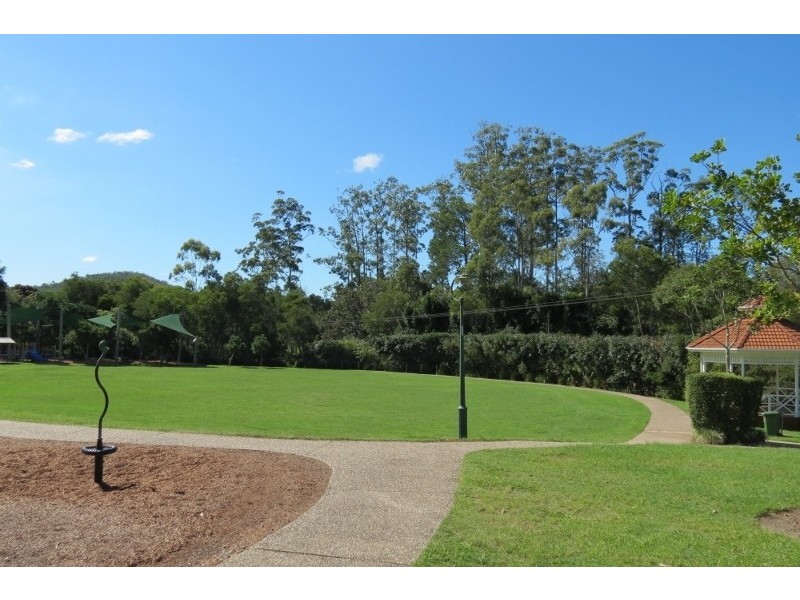 14 Brissendon Street, Maudsland QLD 4210