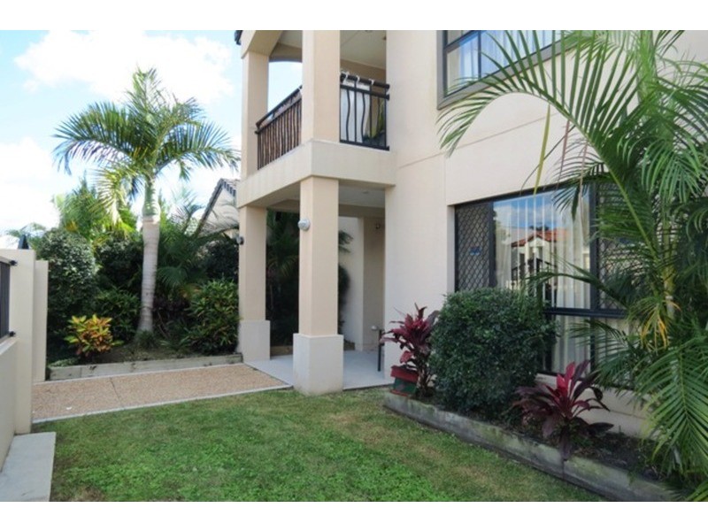 3 Grenada Court, Varsity Lakes QLD 4227