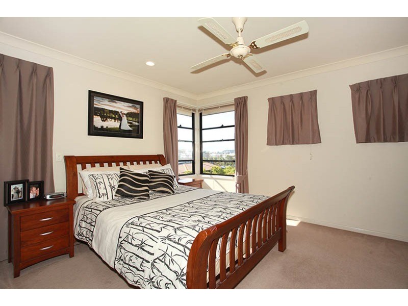 22/1 Assembly Drive, Varsity Lakes QLD 4227