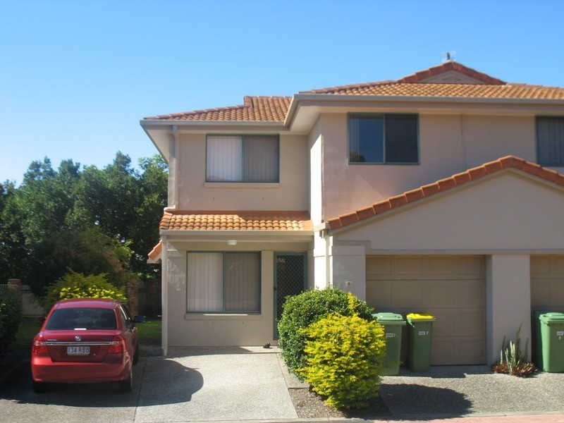 7/21 Regensberg Close, Varsity Lakes QLD 4227