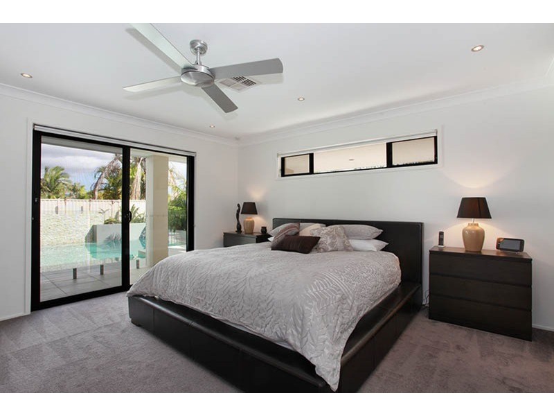 335 Ron Penhaligon Way, Robina QLD 4226