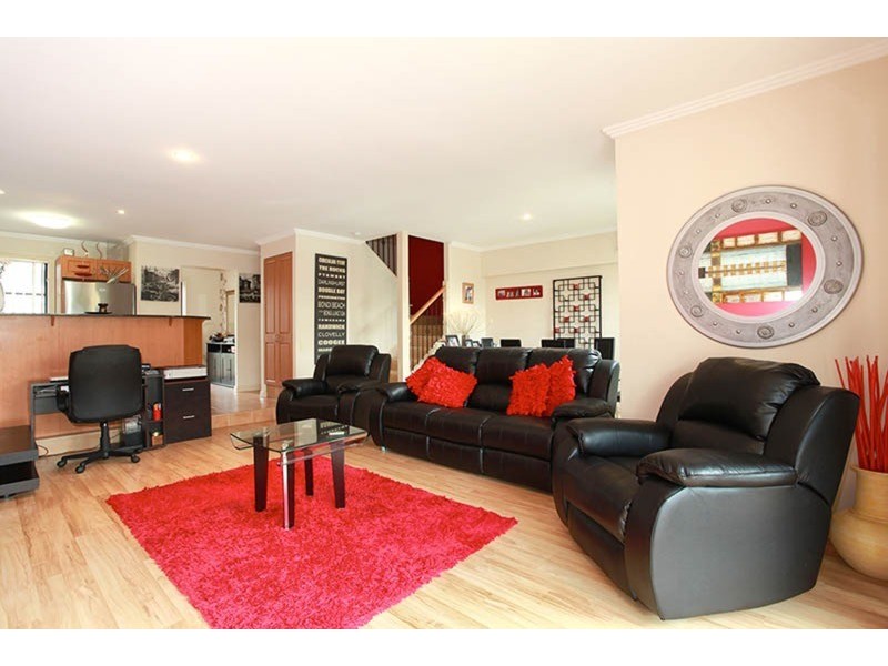2/226 Cheltenham Drive, Robina QLD 4226