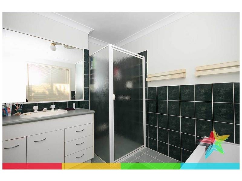 3 Finch Court, Loganlea QLD 4131