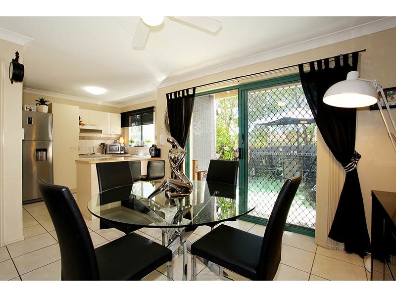 8/21 Regensberg Close, Varsity Lakes QLD 4227