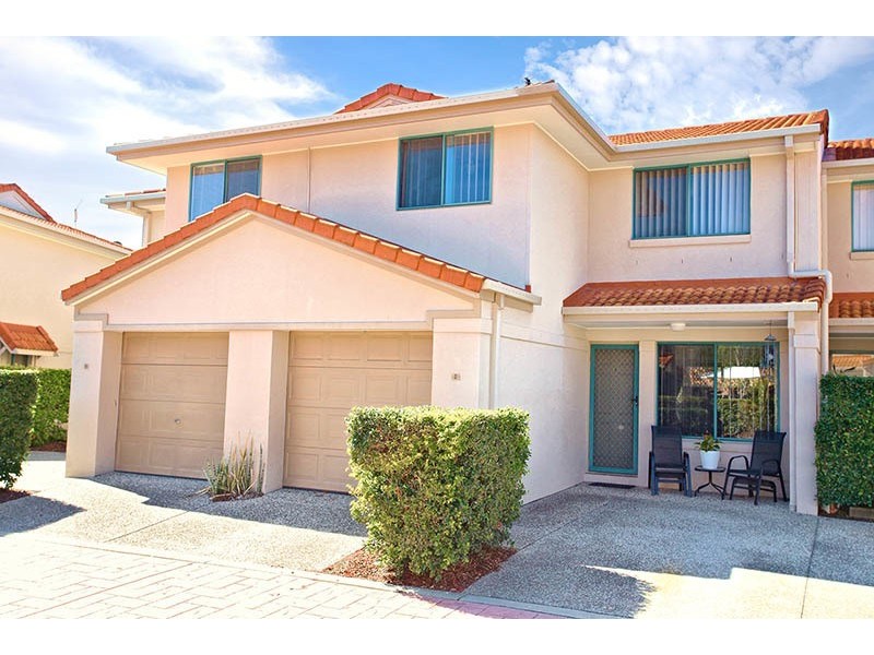 8/21 Regensberg Close, Varsity Lakes QLD 4227