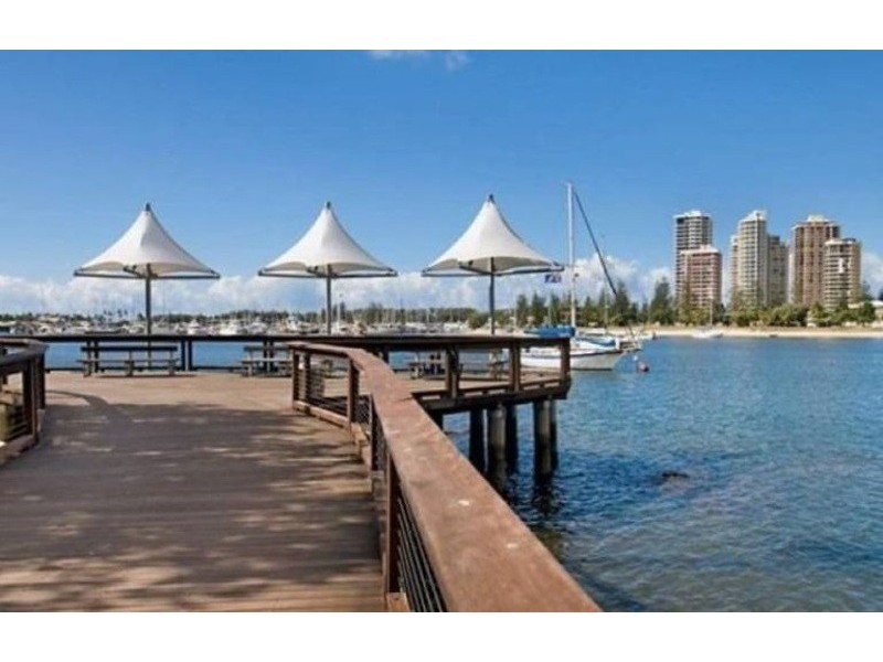 601/2 Barney  Street, Southport QLD 4215