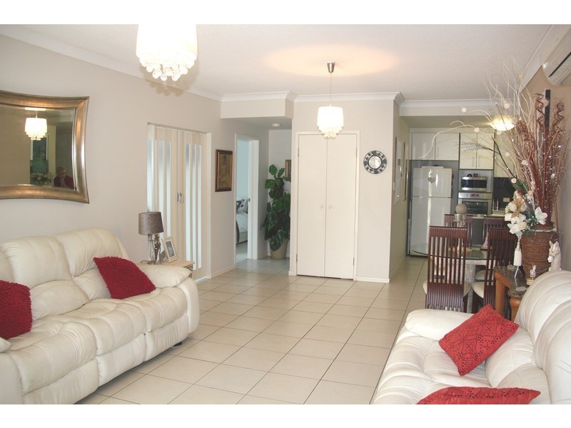 1/2312 Gold Coast Highway, Mermaid Beach QLD 4218