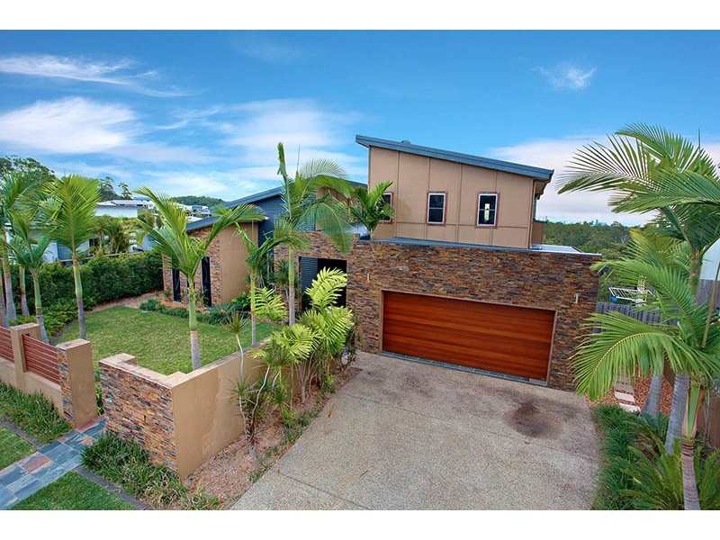 13 Barton Street, Reedy Creek QLD 4227