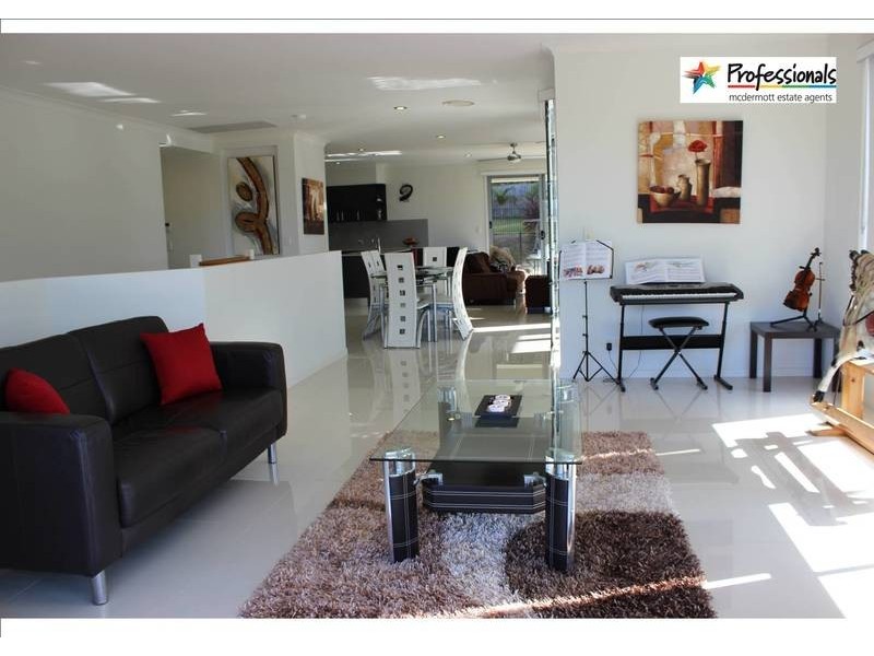 53 Barden Ridge Road, Reedy Creek QLD 4227