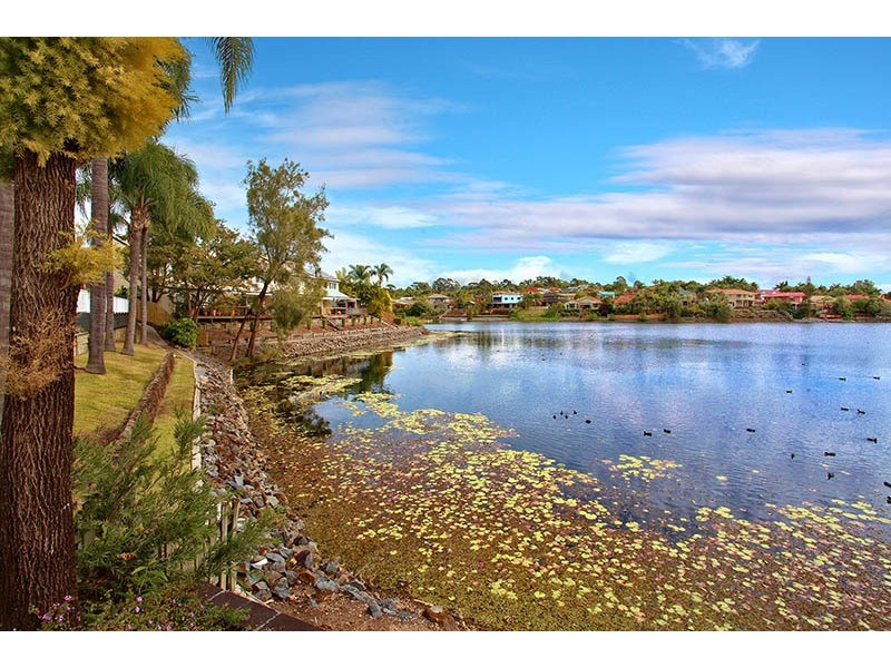 3 Macedon Close, Robina QLD 4226