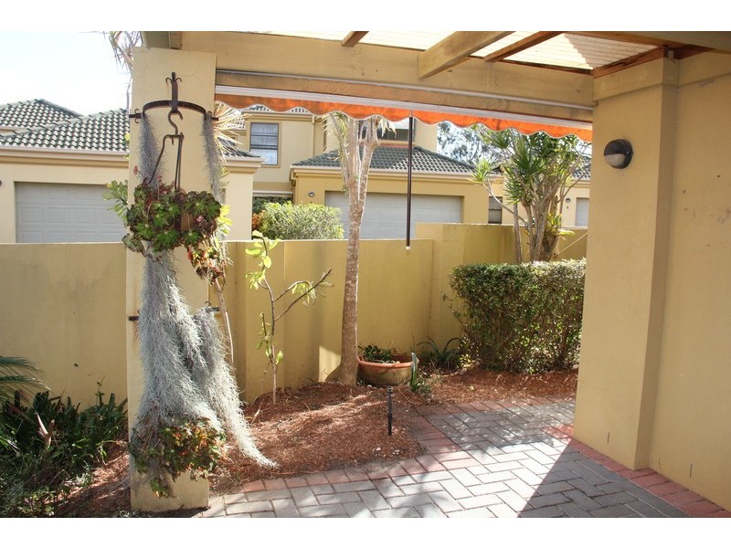 49/37 Paradise Springs  Avenue, Robina QLD 4226