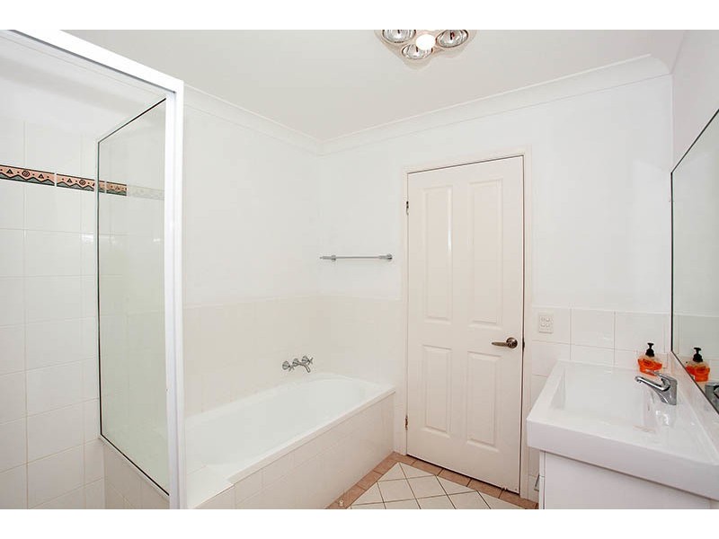 16/45 Swanton Drive, Mudgeeraba QLD 4213