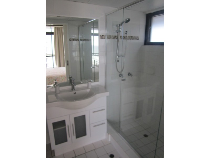 1805/9 Trickett Street, Surfers Paradise QLD 4217