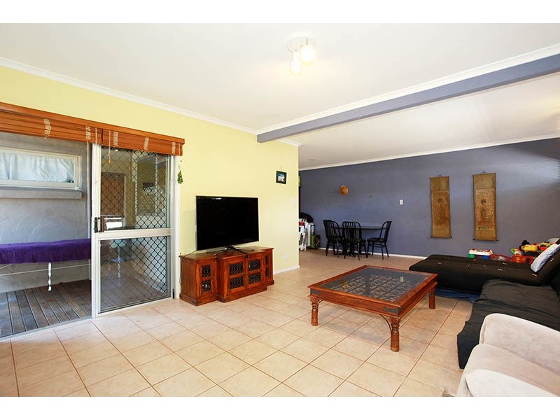 87 Tahiti Avenue, Palm Beach QLD 4221