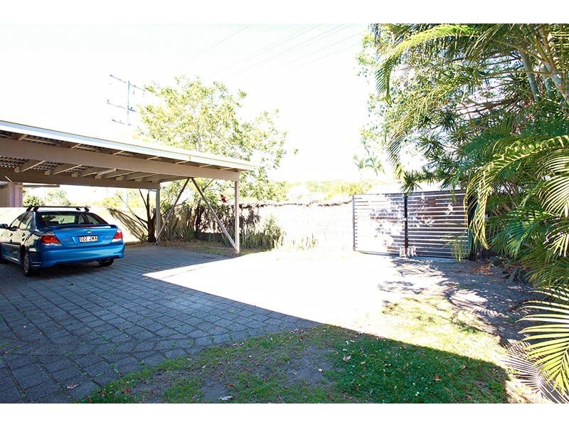 87 Tahiti Avenue, Palm Beach QLD 4221