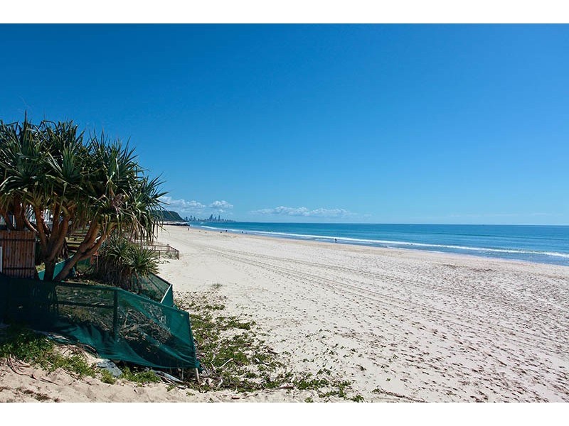 87 Tahiti Avenue, Palm Beach QLD 4221