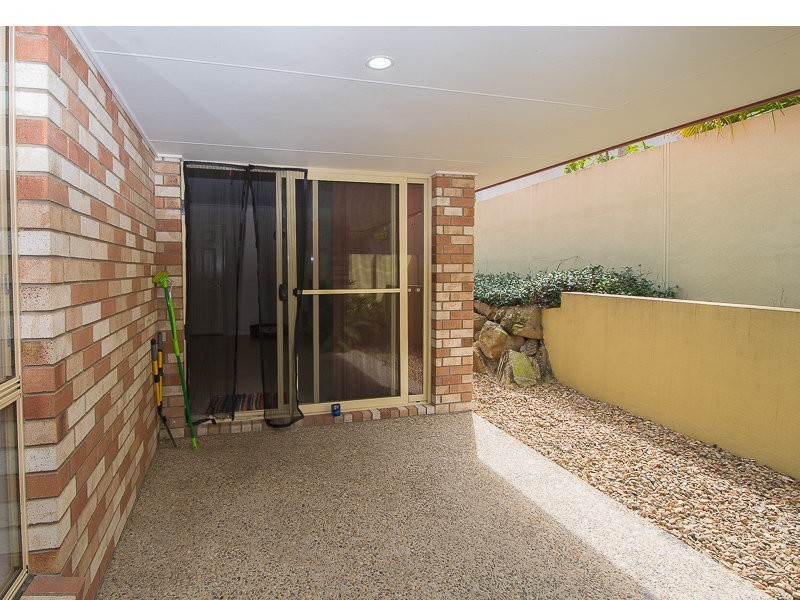 1/7 Maidenhair Place, Robina QLD 4226