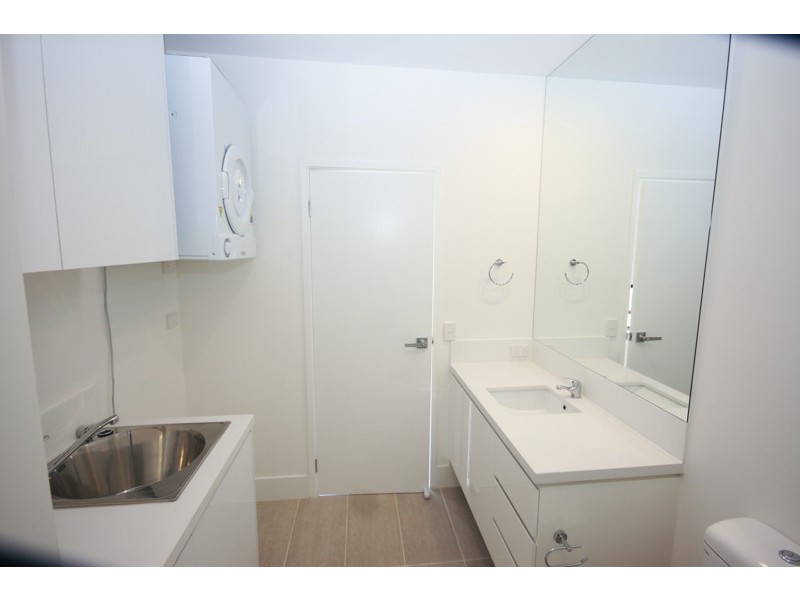 28 Parnell Boulevard, Robina QLD 4226