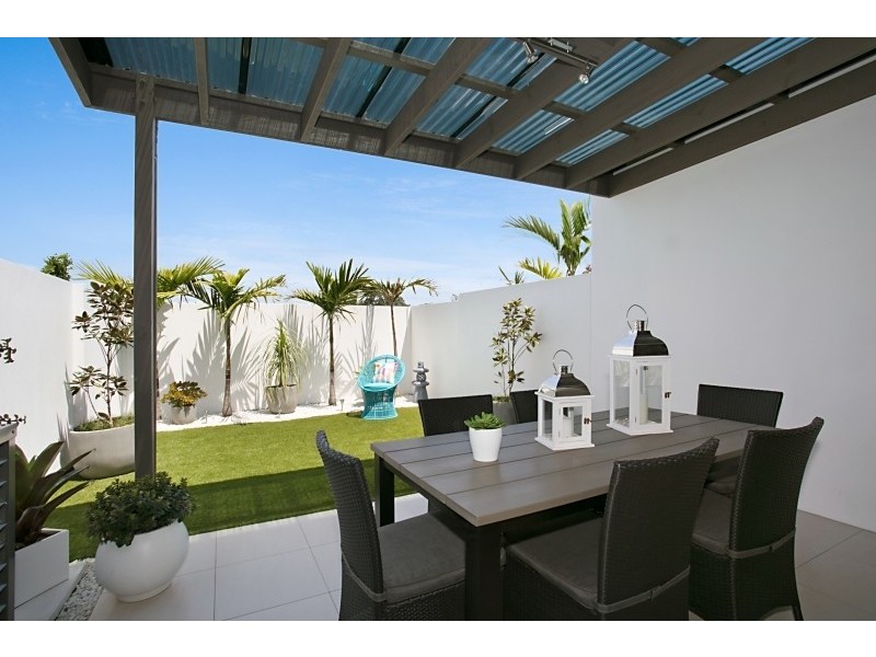 81/2 The Gardenway, Robina QLD 4226