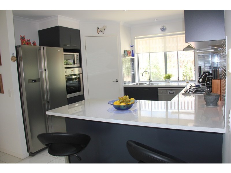 22 Fletcher Crescent, Pacific Pines QLD 4211