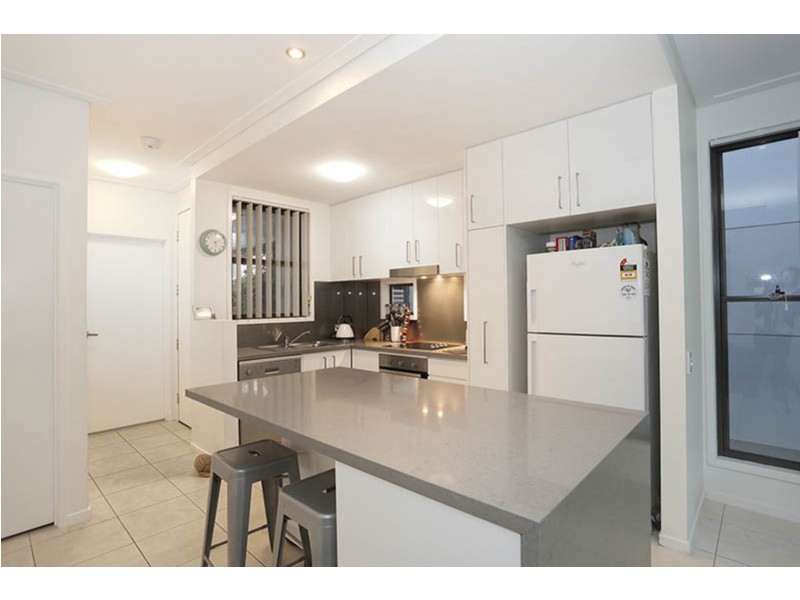 9 The Gardenway, Robina QLD 4226