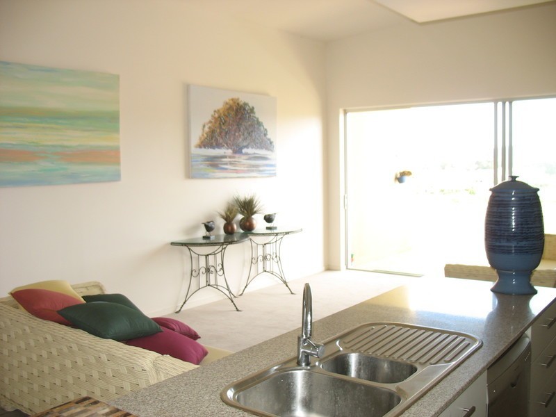 8/510 Christine Avenue, Robina QLD 4226