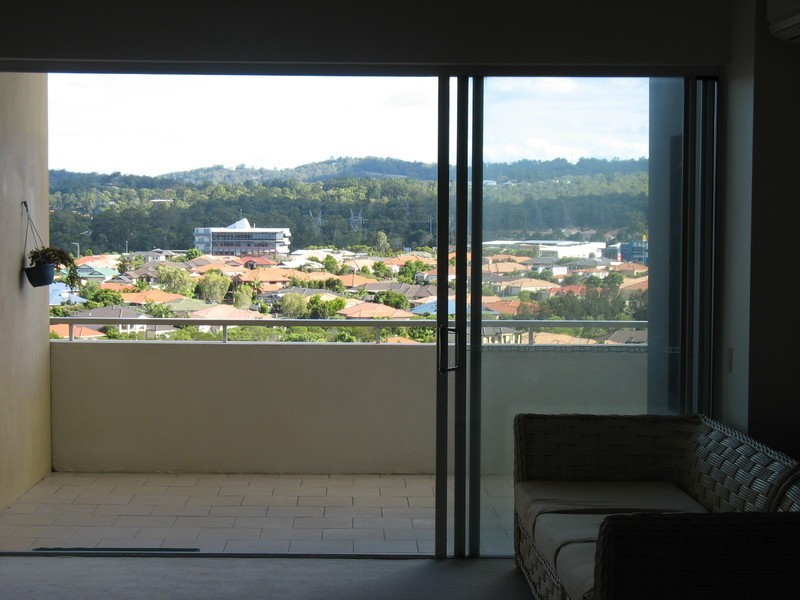 8/510 Christine Avenue, Robina QLD 4226