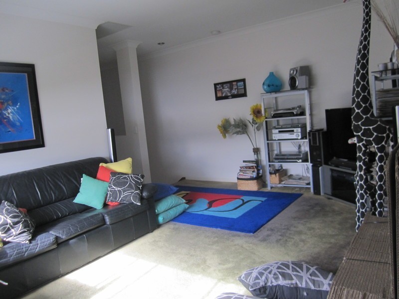 2/53 Azzurra Drive, Varsity Lakes QLD 4227